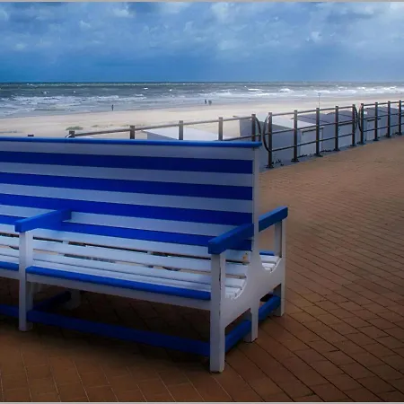 With 3 Bedrooms And Sea View