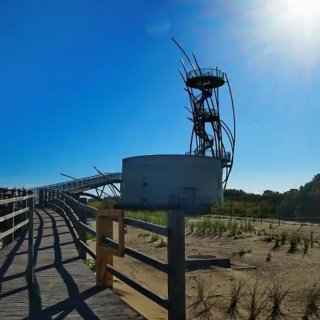 With 3 Bedrooms And Sea View